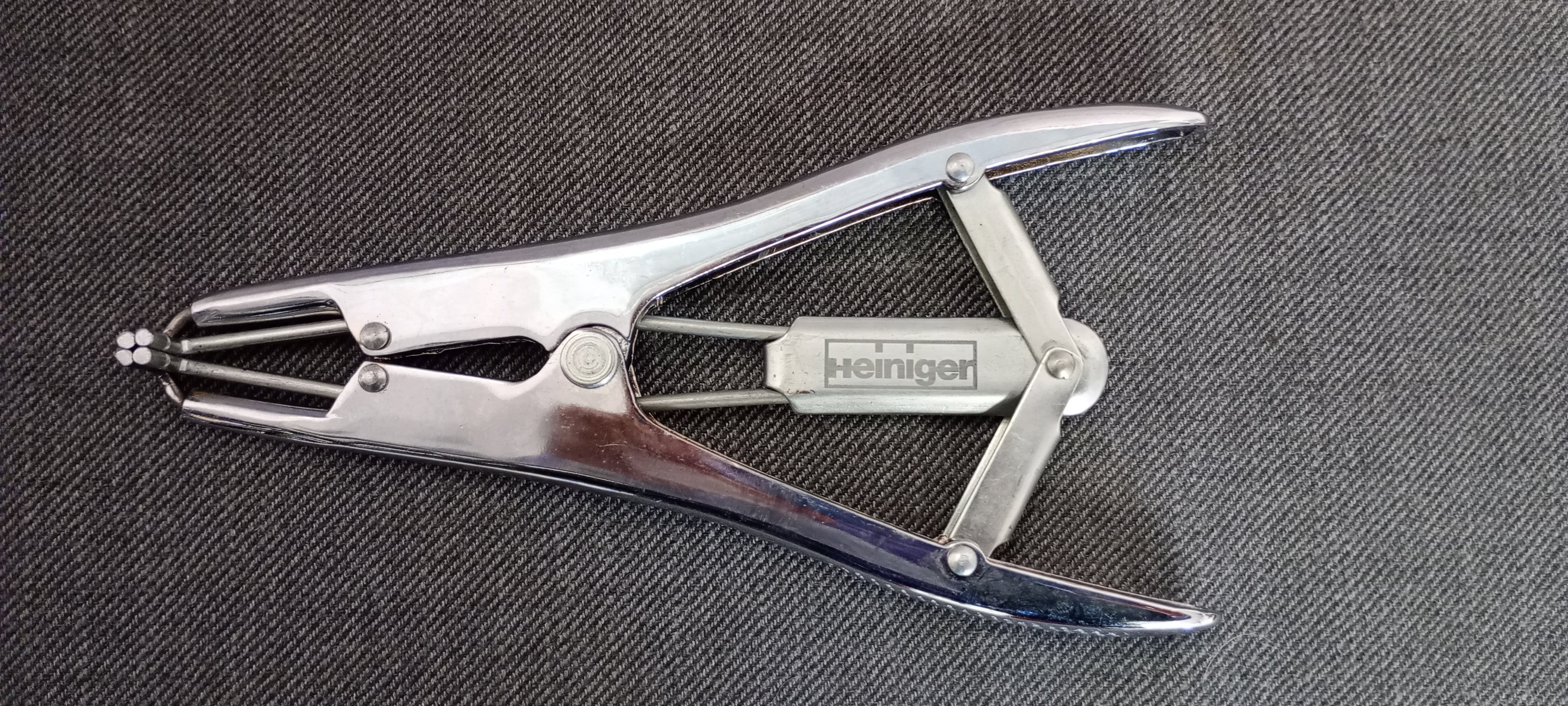 Elastrator Applicator